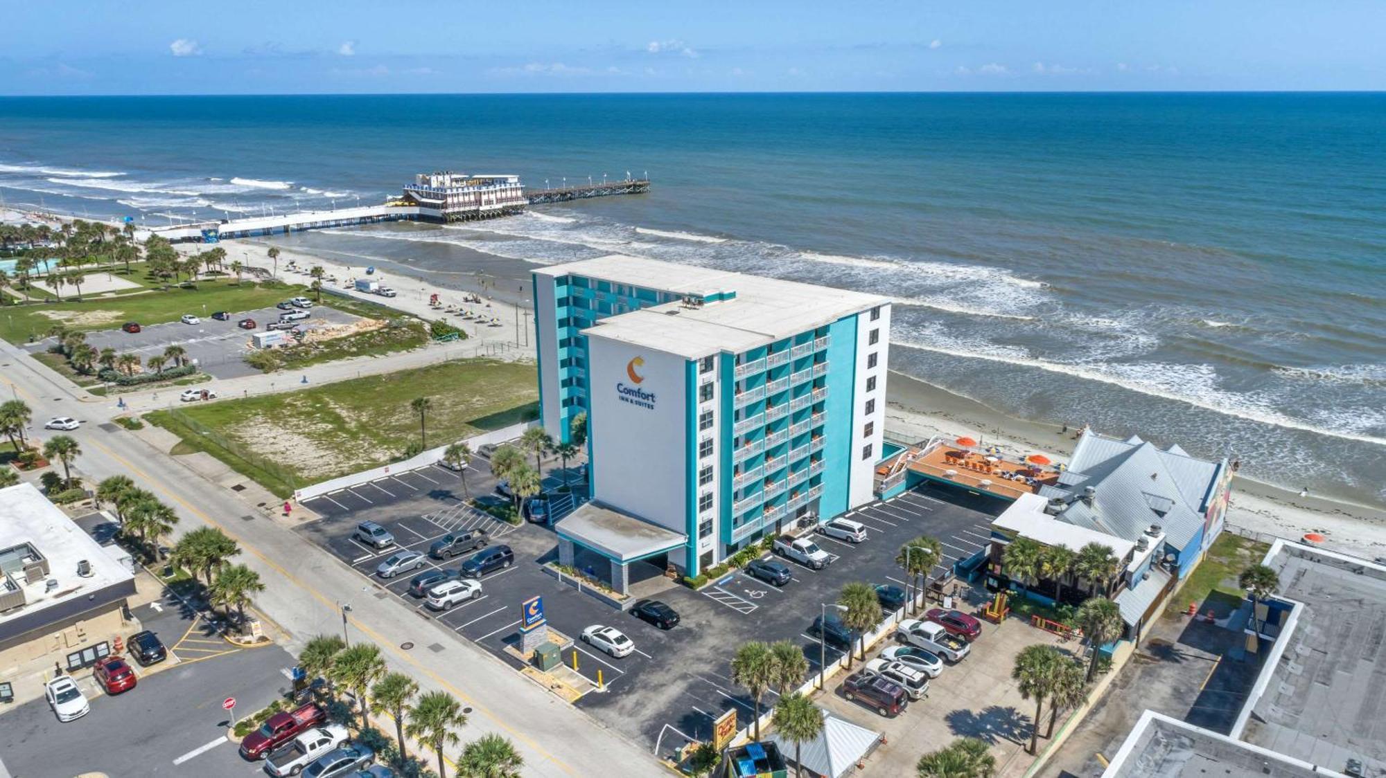 Comfort Inn & Suites Daytona Beach Oceanfront Exteriör bild