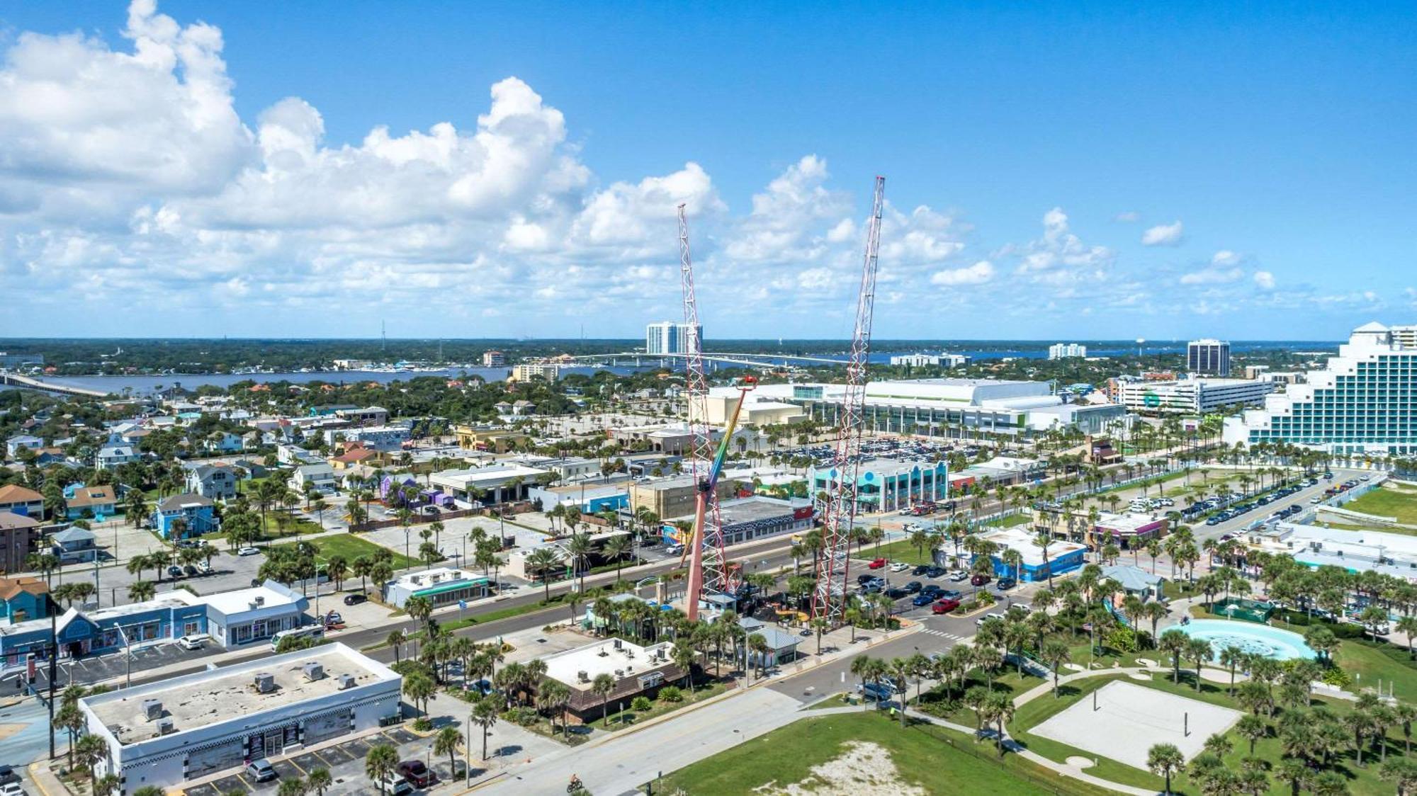 Comfort Inn & Suites Daytona Beach Oceanfront Exteriör bild