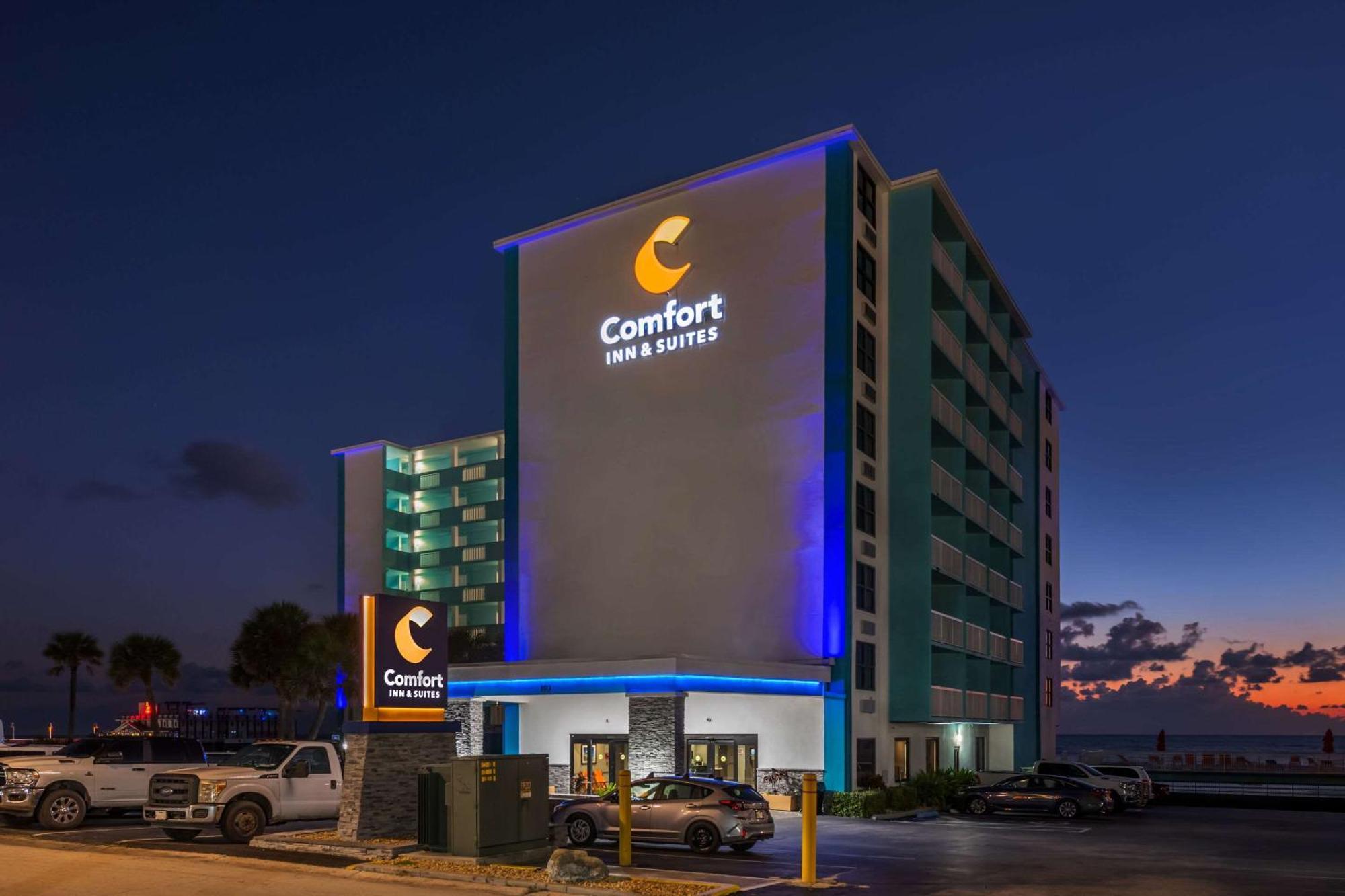 Comfort Inn & Suites Daytona Beach Oceanfront Exteriör bild