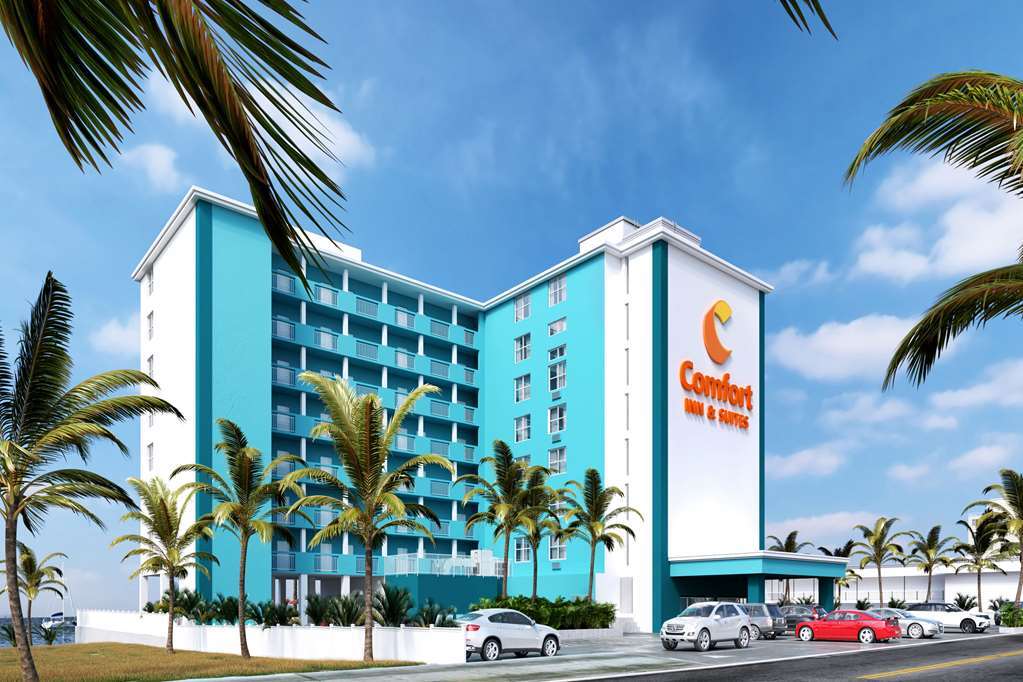 Comfort Inn & Suites Daytona Beach Oceanfront Exteriör bild